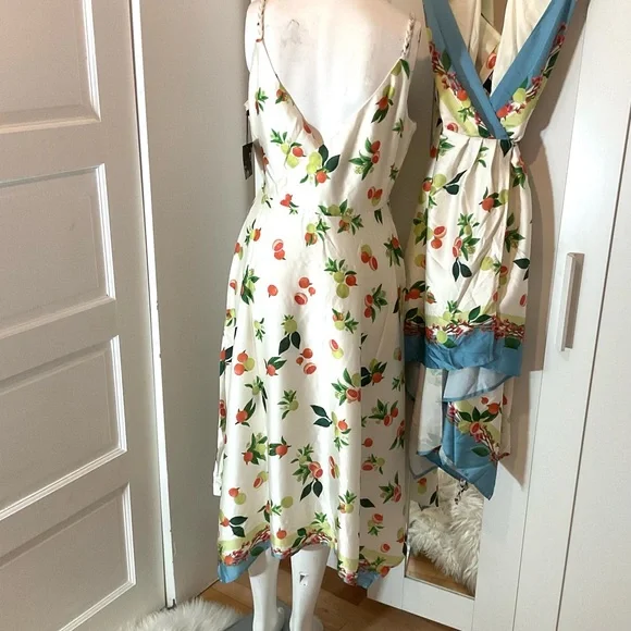 🍑FOREST LILY 🍈 - Picture 5 of 12